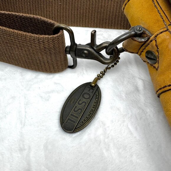 Vtg Fossil Soft Tan Suede Leather Crossbody Messenger Bag Laptop  Adjustable str - Picture 15 of 16